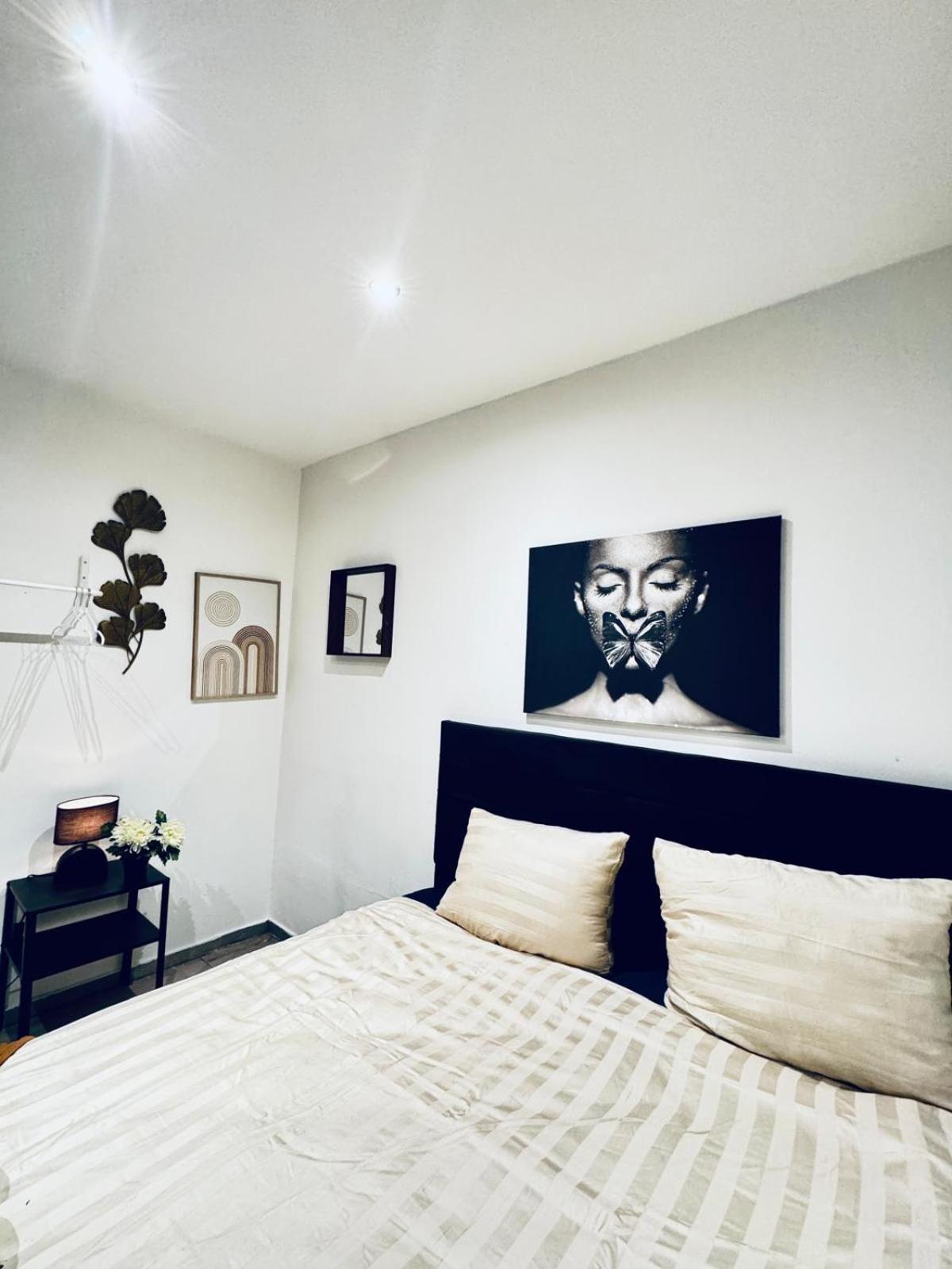 Elegant 5-br Ideal For Groups & Families Wien